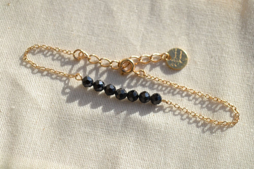 TALISMAN KAÏANOX – Spinelle Noire bracelet 7 gemmes, , création artisanale – L'Harmonie Précieuse