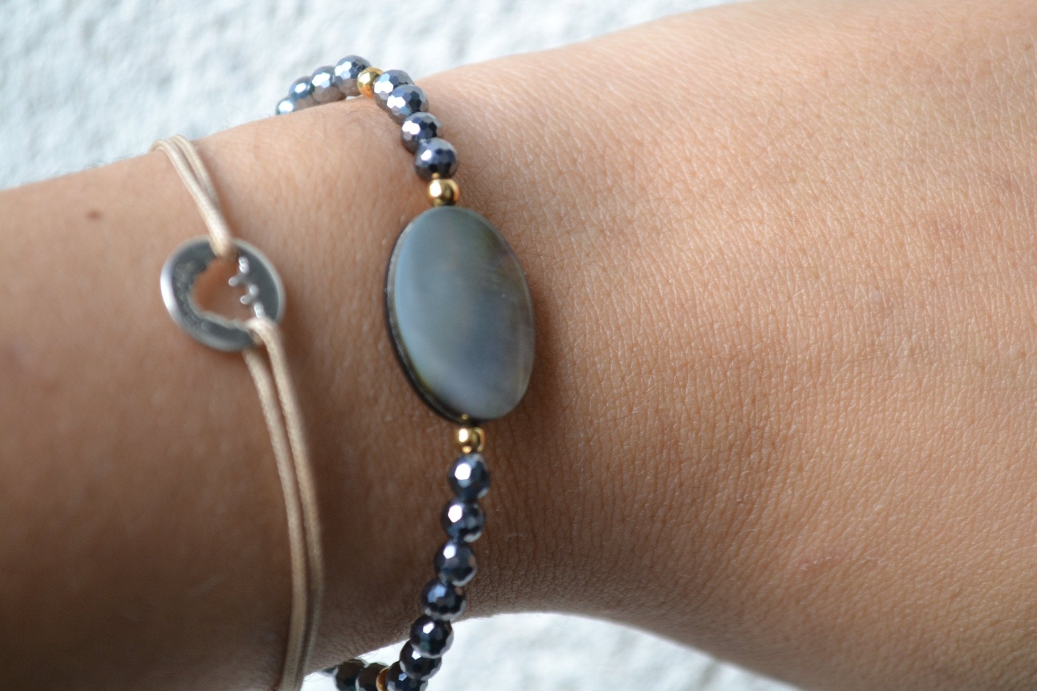 TALISMAN NALANI - Quartz Terahertz & Nacre de Tahiti, , création artisanale – L'Harmonie Précieuse