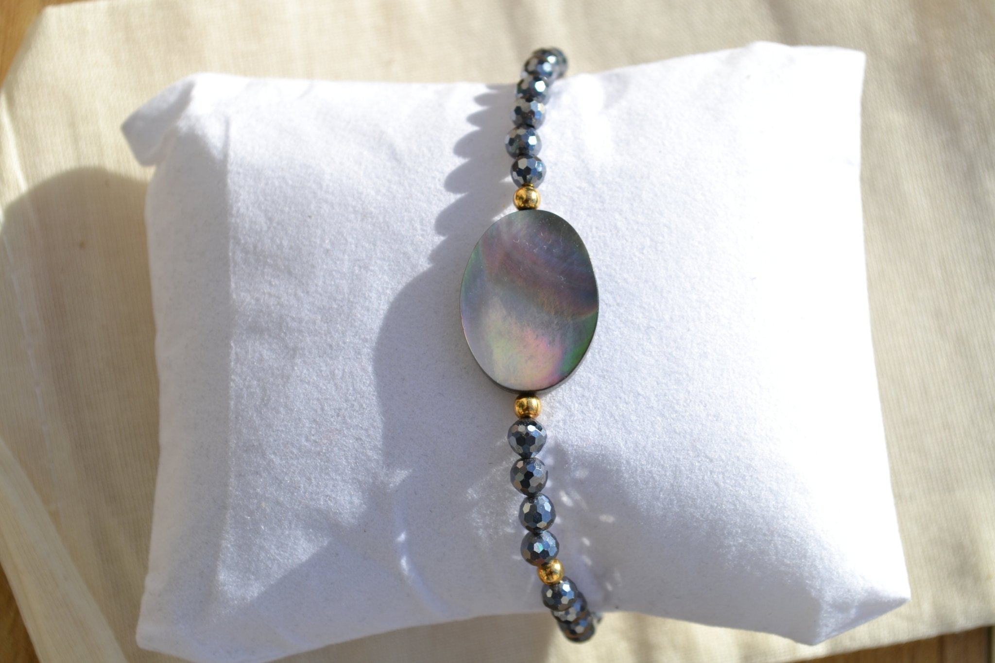 TALISMAN NALANI - Quartz Terahertz & Nacre de Tahiti, , création artisanale – L'Harmonie Précieuse