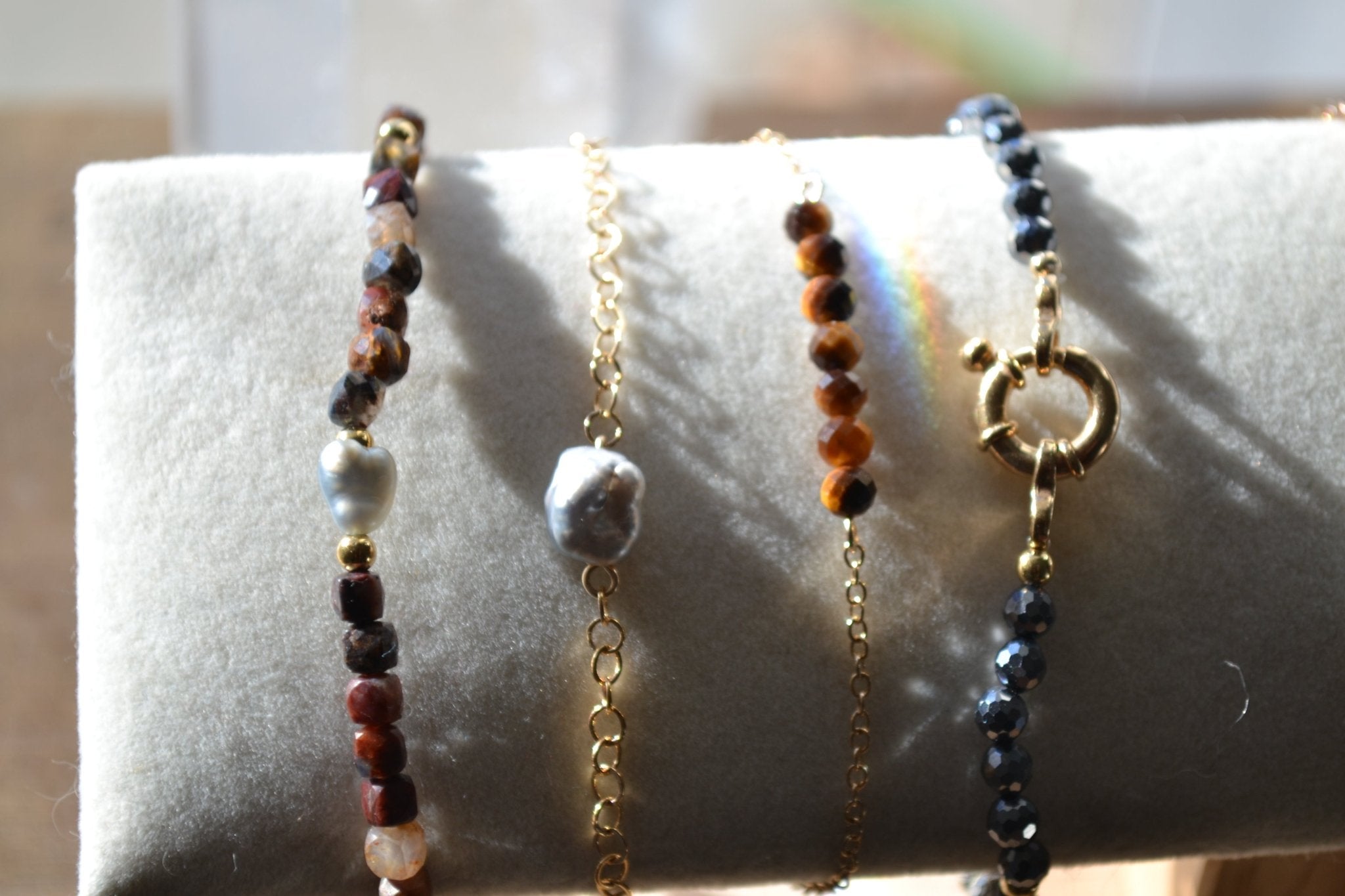 TALISMAN NALANI - Quartz Terahertz & Nacre de Tahiti, , création artisanale – L'Harmonie Précieuse