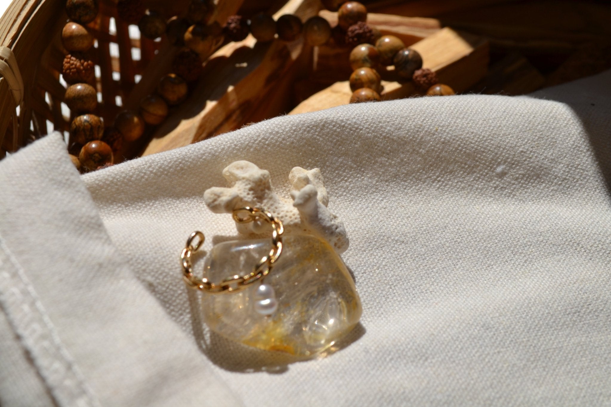 TALISMAN YARA Bague Keshi Blanche - PIÈCE UNIQUE, , création artisanale – L'Harmonie Précieuse